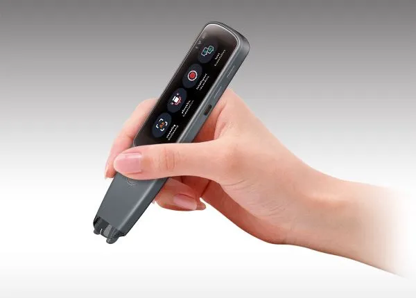 Pindai Pembicara Dengan Terjemahan Multibahasa Instan Dua Arah Waktu Nyata